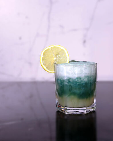 lost island-sour cocktail